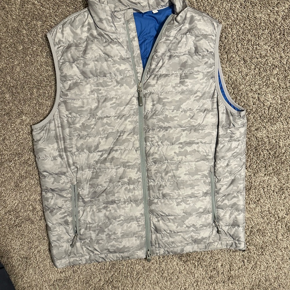 Gray Camouflage Puffer Vest